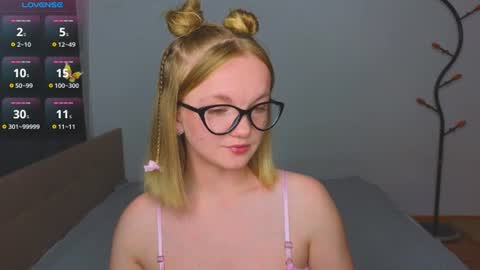 Snapshot of katebunnys chatting on July 30, 2026, 7:13 pm katebunnys online show from July 30, 2026, 7:13 pm
