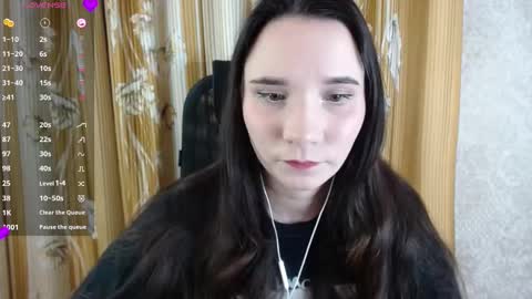 Snapshot of katecrash chatting on February 27, 2025, 2:32 pm YourKate online show from February 27, 2025, 2:32 pm