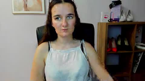 Kate  online show from May 31, 2026, 6:09 pm