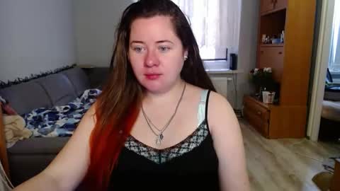 KateeFox online show from March 9, 2026, 10:52 am