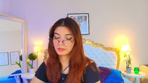 Snapshot of kateemartinez chatting on September 24, 2025, 7:28 pm katee Martinez online show from September 24, 2025, 7:28 pm