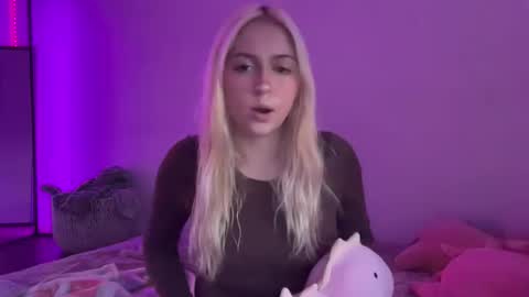 Snapshot of kateharperr chatting on October 23, 2025, 1:16 am kateharperr online show from October 23, 2025, 1:16 am