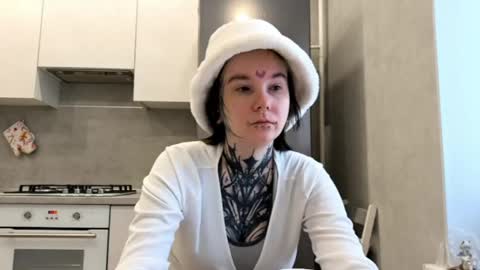 Milana online show from March 6, 2026, 6:10 am