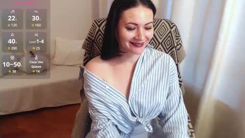 Snapshot of katelynwinehouse chatting on November 27, 2025, 11:45 am Katelyn online show from November 27, 2025, 11:45 am