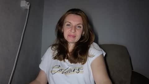 Snapshot of katemorana chatting on May 28, 2026, 5:43 pm KateMorana online show from May 28, 2026, 5:43 pm
