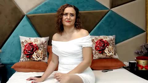 Snapshot of katequeenx chatting on November 23, 2025, 10:09 pm KateQueenston -- online show from November 23, 2025, 10:09 pm