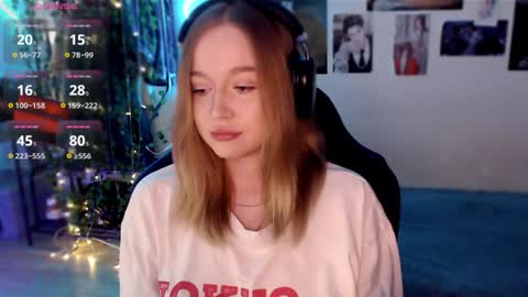 Lisa online show from December 24, 2024, 10:49 pm