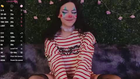 Katerina online show from April 26, 2026, 7:33 pm
