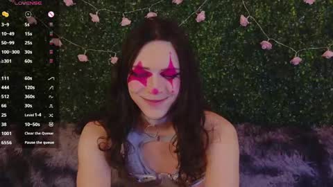 Katerina online show from April 30, 2026, 6:03 pm