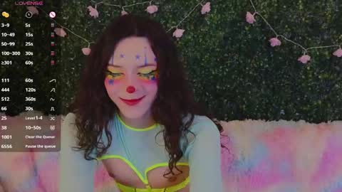 Katerina online show from May 6, 2026, 6:13 pm