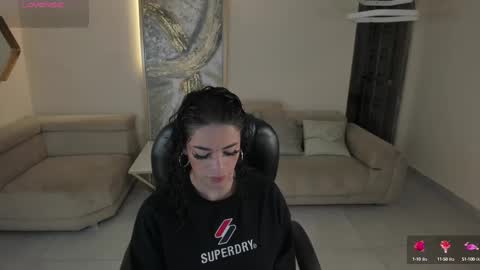 K A T E  online show from February 18, 2025, 9:54 am