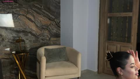 K A T E  online show from January 13, 2026, 11:15 am