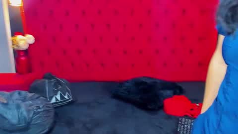 kate Tompson online show from March 15, 2026, 11:38 am