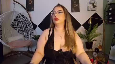 Kate online show from July 11, 2026, 7:05 pm