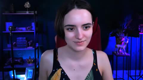 katewillows online show from January 6, 2026, 4:05 am