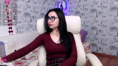 Snapshot of katexlove233 chatting on February 4, 2025, 8:35 am Kate online show from February 4, 2025, 8:35 am