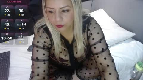 Snapshot of kathaleyagrayy chatting on May 15, 2026, 12:12 pm Cute online show from May 15, 2026, 12:12 pm
