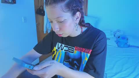 Snapshot of kathc_19 chatting on December 21, 2024, 3:58 am Katerine online show from December 21, 2024, 3:58 am