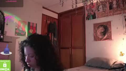 Snapshot of kathc_19 chatting on June 27, 2026, 11:43 pm Katerine online show from June 27, 2026, 11:43 pm