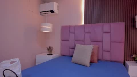   online show from January 10, 2026, 11:45 am