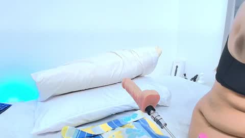 Emma online show from February 10, 2025, 5:14 am