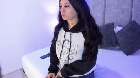 Snapshot of kathegomez_ chatting on February 6, 2025, 11:21 am KatheGomez online show from February 6, 2025, 11:21 am