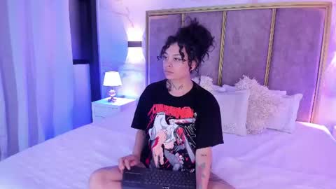 KatheGomez  online show from June 12, 2026, 2:54 am