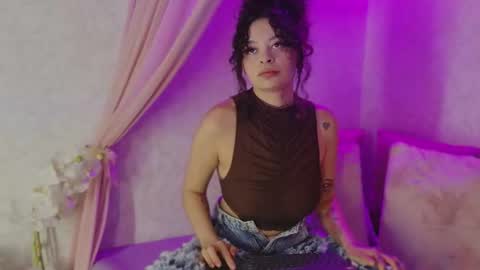 KatheGomez  online show from June 15, 2026, 2:03 am