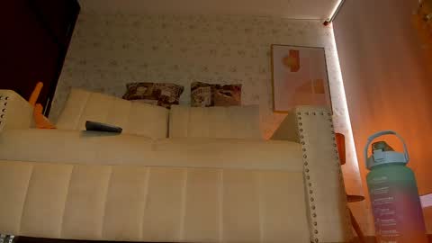 Snapshot of katheriine_saenz22 chatting on February 5, 2025, 3:20 pm Kathee Saenz online show from February 5, 2025, 3:20 pm