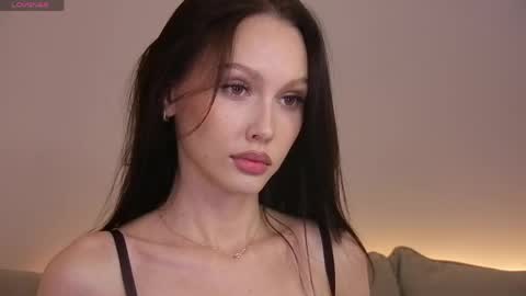 Kate online show from May 13, 2026, 8:01 am