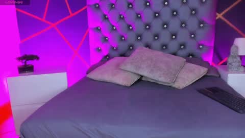 Snapshot of katherinee_scott chatting on June 6, 2026, 8:35 pm your kathe online show from June 6, 2026, 8:35 pm