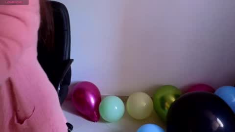 Snapshot of katherinepeti chatting on February 2, 2025, 2:13 pm KT new account online show from February 2, 2025, 2:13 pm