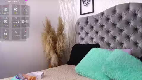Snapshot of kathh_latorre chatting on July 14, 2026, 1:28 pm kathh_latorre online show from July 14, 2026, 1:28 pm