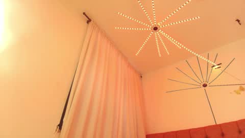 Katherine  online show from October 9, 2025, 9:35 pm