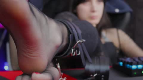 Snapshot of kathleen_frost chatting on December 13, 2024, 10:30 am kathleen_frost online show from December 13, 2024, 10:30 am