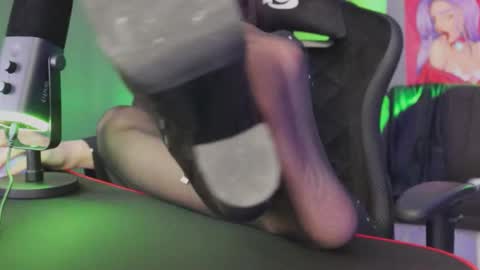 Snapshot of kathleen_frost chatting on December 17, 2024, 7:07 am kathleen_frost online show from December 17, 2024, 7:07 am