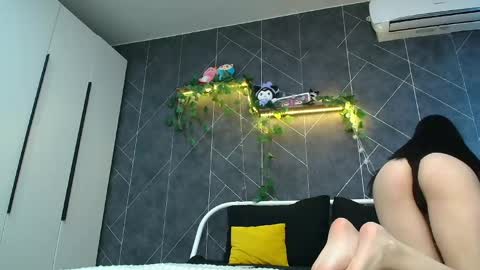 KathrineBerry online show from May 11, 2026, 9:48 am