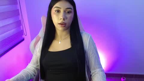 Snapshot of kathy_de chatting on June 4, 2026, 9:43 pm kathy de online show from June 4, 2026, 9:43 pm