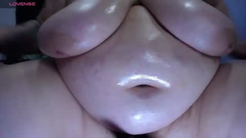 Snapshot of kathybigboobsbbw_ chatting on July 5, 2026, 5:31 pm kathybigboobsbbw_ online show from July 5, 2026, 5:31 pm