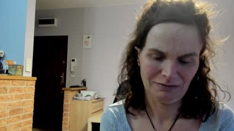 Snapshot of kathysky40 chatting on November 4, 2025, 3:00 pm KATHY online show from November 4, 2025, 3:00 pm