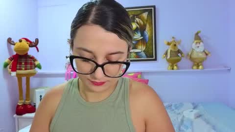 Khaterine online show from December 2, 2025, 12:10 pm