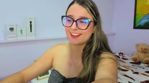 Khaterine online show from March 26, 2026, 10:21 am