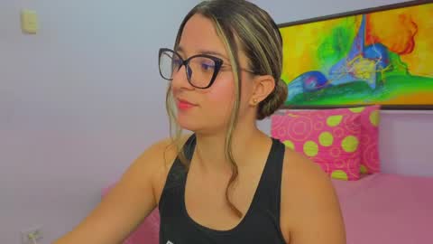 Khaterine online show from May 4, 2026, 12:23 pm