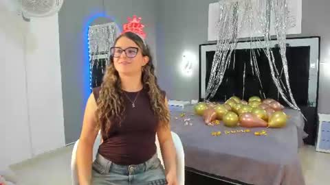 Khaterine online show from July 25, 2026, 3:26 am