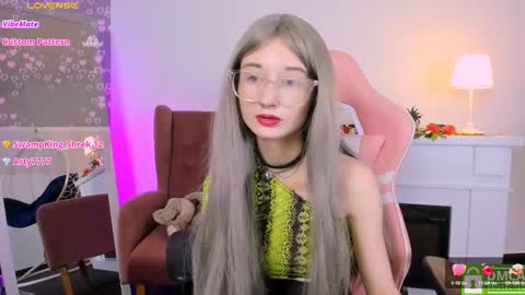 Katia  online show from February 13, 2025, 11:28 am