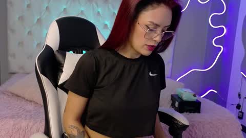 Katia online show from November 20, 2025, 8:08 pm