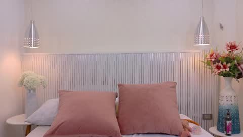 Snapshot of katia_moregb chatting on September 9, 2025, 8:41 pm Karen Villas online show from September 9, 2025, 8:41 pm