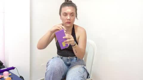 Snapshot of katia_rose23 chatting on May 19, 2026, 7:09 pm . . KATIA . . online show from May 19, 2026, 7:09 pm