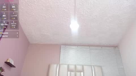 Snapshot of katiafosterr chatting on March 4, 2025, 3:48 pm Katia Foster online show from March 4, 2025, 3:48 pm