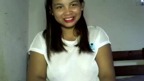 katibeauty00 online show from February 10, 2026, 7:12 am